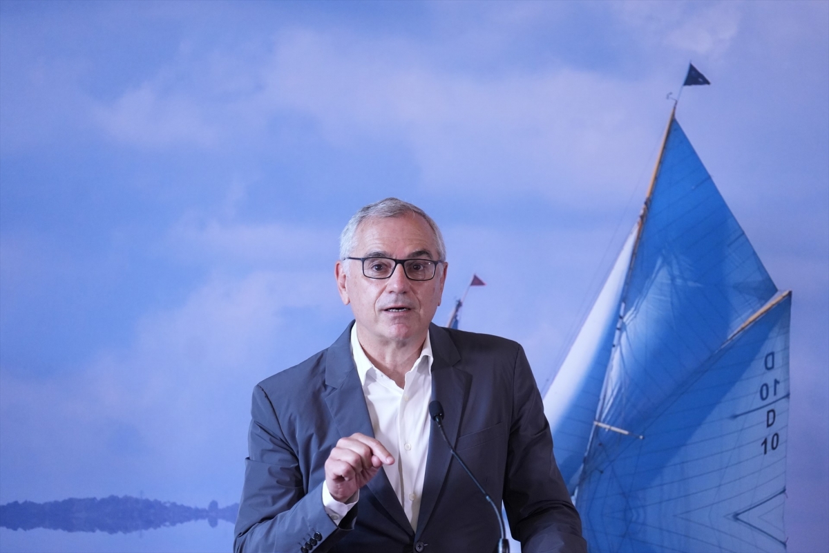 La fusión de Puig y Estée Lauder crearía el tercer grupo mundial de cosmética