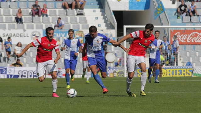 El Hércules enlaza su segunda victoria consecutiva al doblegar al Sabadell 