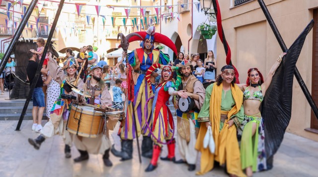 Onda arranca la feria medieval con el pregón de inauguración y espectáculos de circo y fuego