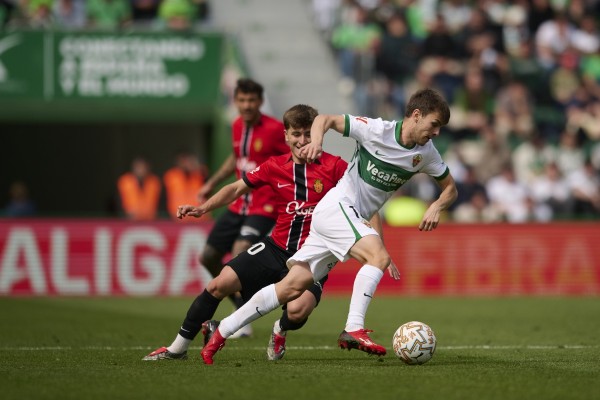 Febas, centrado en contribuir a la permanencia del Elche CF