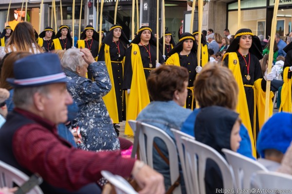 Las sillas de Semana Santa en Cartagena, desde 3 euros y ya a la venta en Juan XXIII