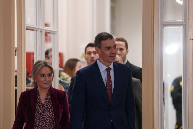 El Gobierno creará un Programa de IA en Educación para profesores, alumnos y familias con 140 millones para 2026/2027