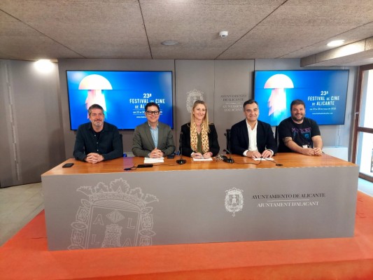 Alicante y Murcia estrechan lazos en el cine: buscan rodajes comunes entre la Comuntitat y la Región