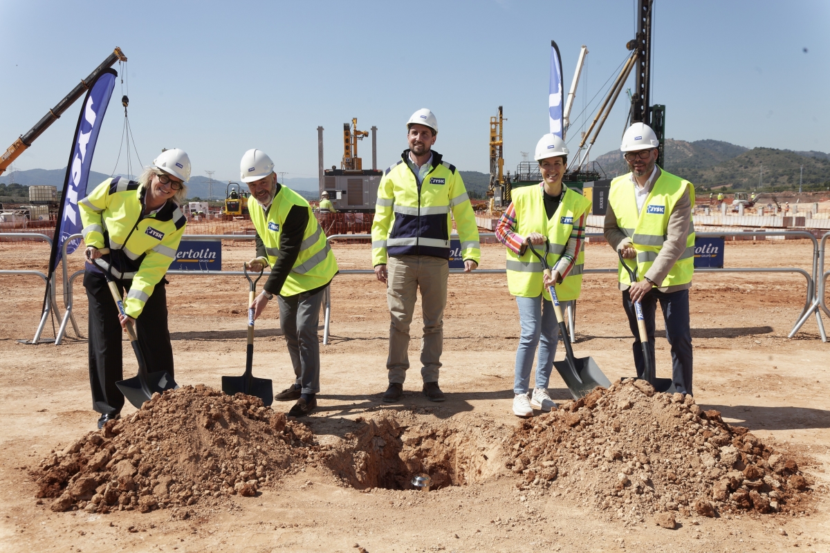 JYSK sitúa en Almenara su sede central para España y Portugal con un centro logístico de última generación