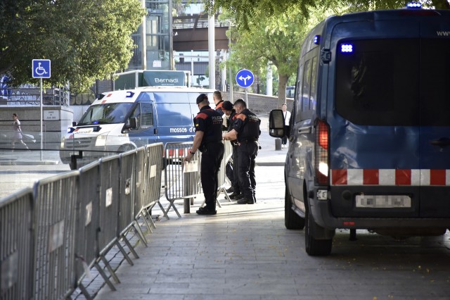 Llarena pide a los Mossos y a Interior informes sobre el operativo para detener a Puigdemont 