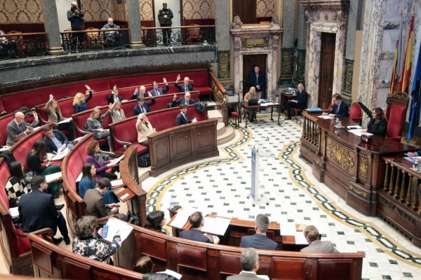 València tramita una modificación de crédito de 55 millones con reparos de la Intervención por el uso del superávit