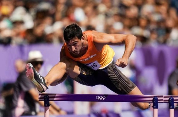 El valenciano Quique Llopis termina cuarto en la final de los 110 metros vallas