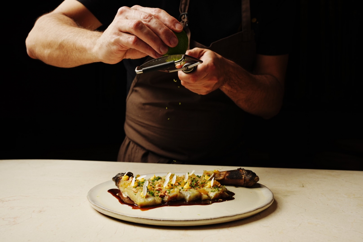 Qué se cuece | Forja, el nuevo concepto que ensalza la cocina mediterránea frente al aeropuerto de Manises