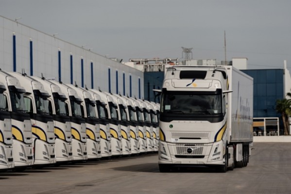 La alhameña Primafrio compra otros 800 camiones Volvo para renovar su flota