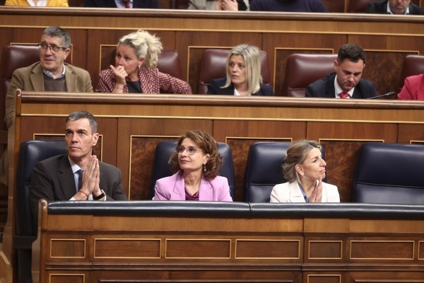 El Congreso convalida el decreto de ayudas fiscales por la guerra en Irán, con el único voto en contra de Vox