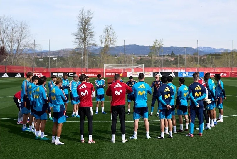 La Selección, en Vila-real: del reencuentro de Rodri, Lamine y Pedri a la expectativa de Joan García