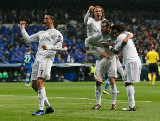 Victoria insuficiente del Real Madrid en Riazor
