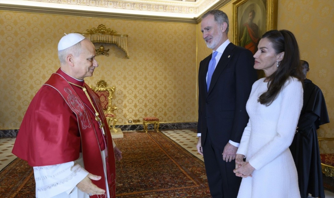 El Papa León XIV y los reyes de España. - Foto: Vatican Media / Zuma Press / EP