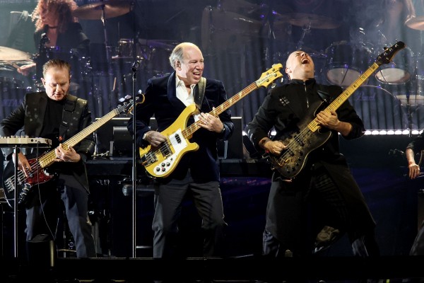 Hans Zimmer conquista el Roig Arena con una oda  sinfónica al cine