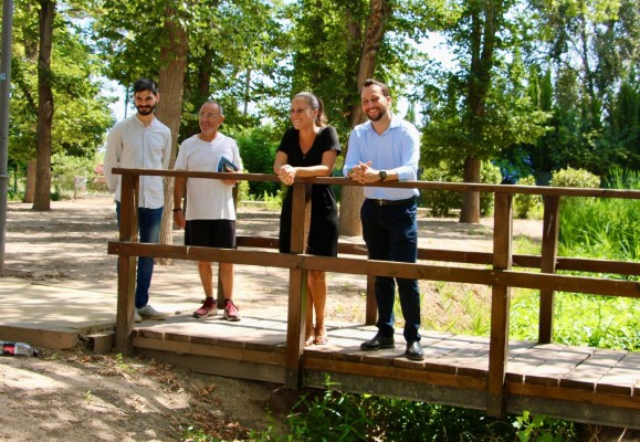 Castelló adecua el parque del Meridiano con tareas de desbroce y limpieza de lindes y acequias