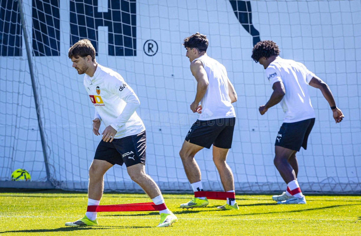 El Valencia descansa tres días antes de afrontar el tramo decisivo de Liga