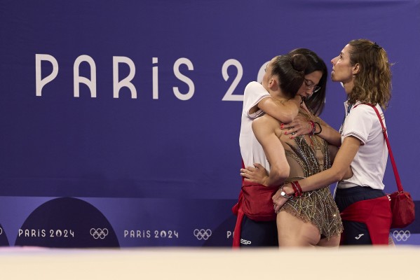 Polina Berezina y Alba Bautista, decimoquinta y vigésima en el concurso completo de la rítmica