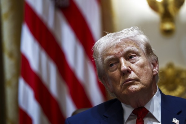 La firma de Donald Trump aparecerá en los billetes de dólar por el 250 aniversario de EEUU