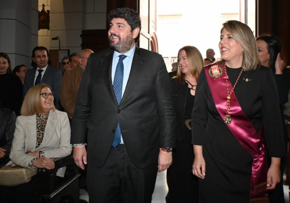 Los hoteles de Murcia, Cartagena y Lorca se frotan las manos esta Semana Santa con la ocupación al completo