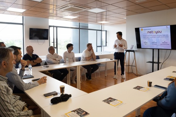 Así es Inet2You, la plataforma del PCUMH que quiere ser la 'sala VIP' del ecosistema local y más cercana que LinkedIn