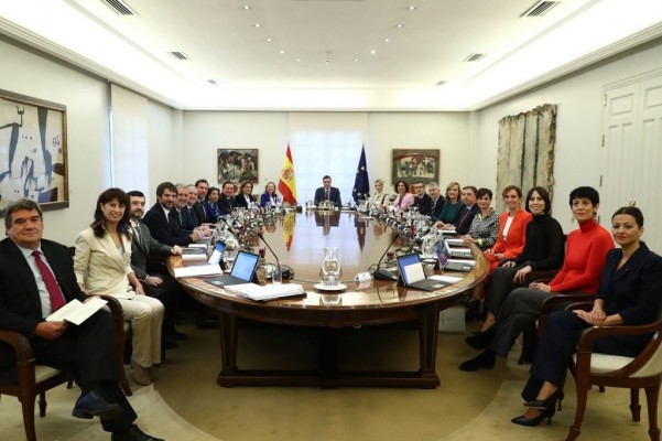 Sánchez acumula 56 ministros en sus siete años y medio de gobierno, más del doble de los que tuvo Rajoy