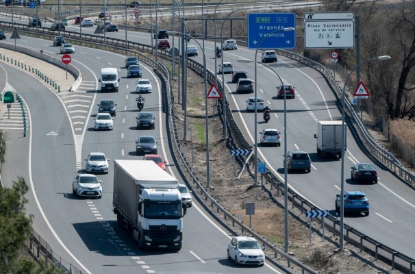 El encarecimiento de los carburantes impacta en la operación salida de Semana Santa