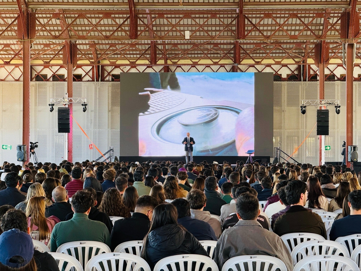 Más de 5.000 asistentes en la segunda edición de FOMOfest de Marina de Empresas