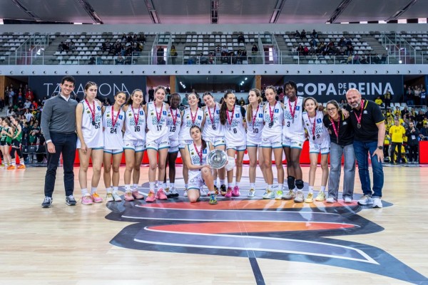 El equipo infantil femenino del Hozono Jairis Alcantarilla es subcampeón de la Minicopa