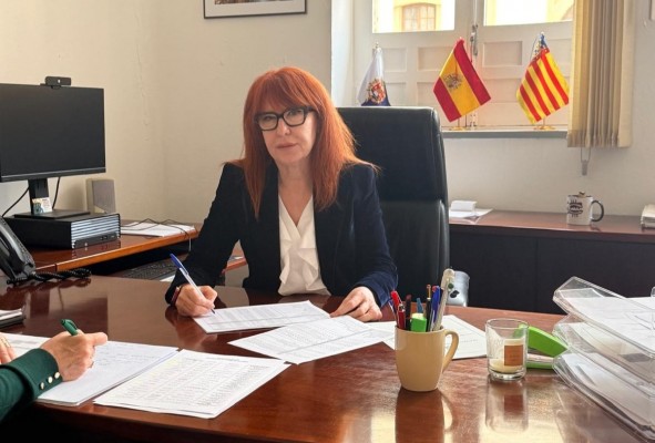 Alicante preadjudica a Cruz Roja el programa contra la soledad no deseada por 235.000 euros