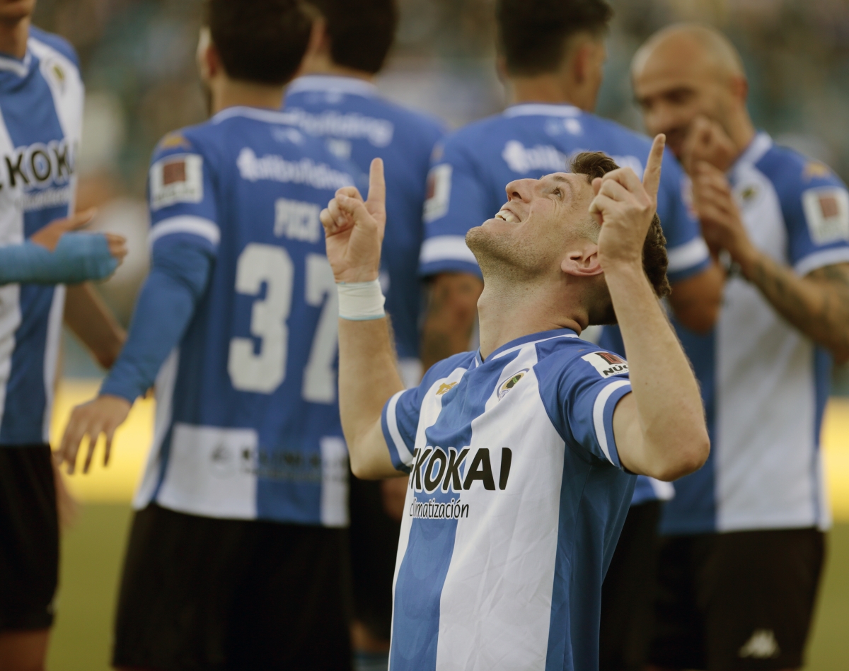 Victoria del Hércules CF entre murmullos y bostezos