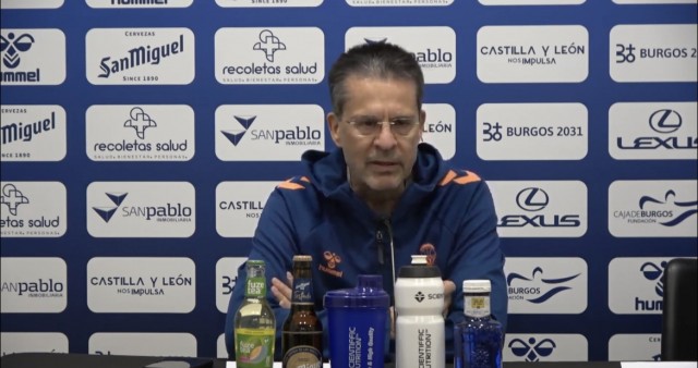 Pedro Martínez: “Nos ha faltado chispa, pero la defensa nos ha dado la victoria”
