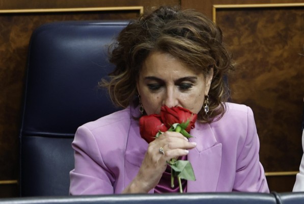 Montero: la soberbia del poder, el fracaso del sanchismo