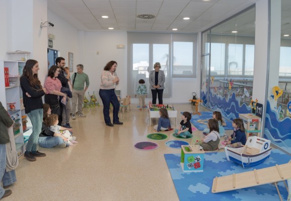 Alboraya abre su ludoteca municipal en la Biblioteca, fruto de sus Presupuestos Participativos