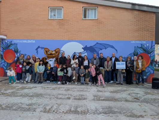Alfafar inaugura el mural Tierra de Valentia dentro de la Ruta d'Art Urbà del Valencia CF
