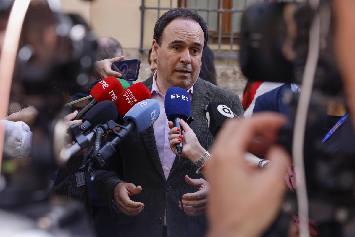 Llorca pide una reunión con Arcadi España para tratar el crédito Dana, el FLA extraordinario y el fondo de nivelación