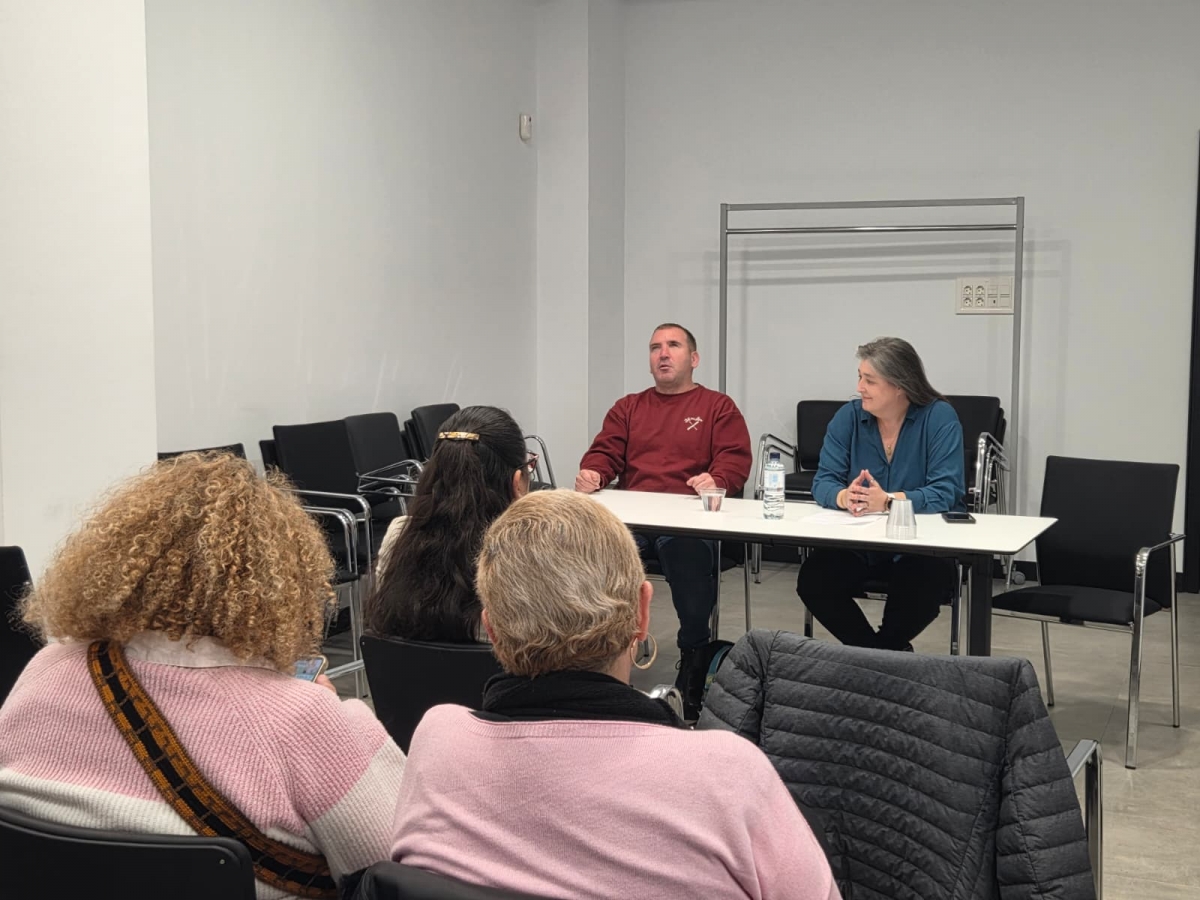 La sesión abordó los cambios tecnológicos que transforman progresivamente la estética y el funcionamiento de las gaiatas.