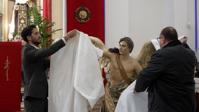 El grupo escultórico de La Oración en el Huerto de Mula ya está restaurado para procesionar este Miércoles Santos