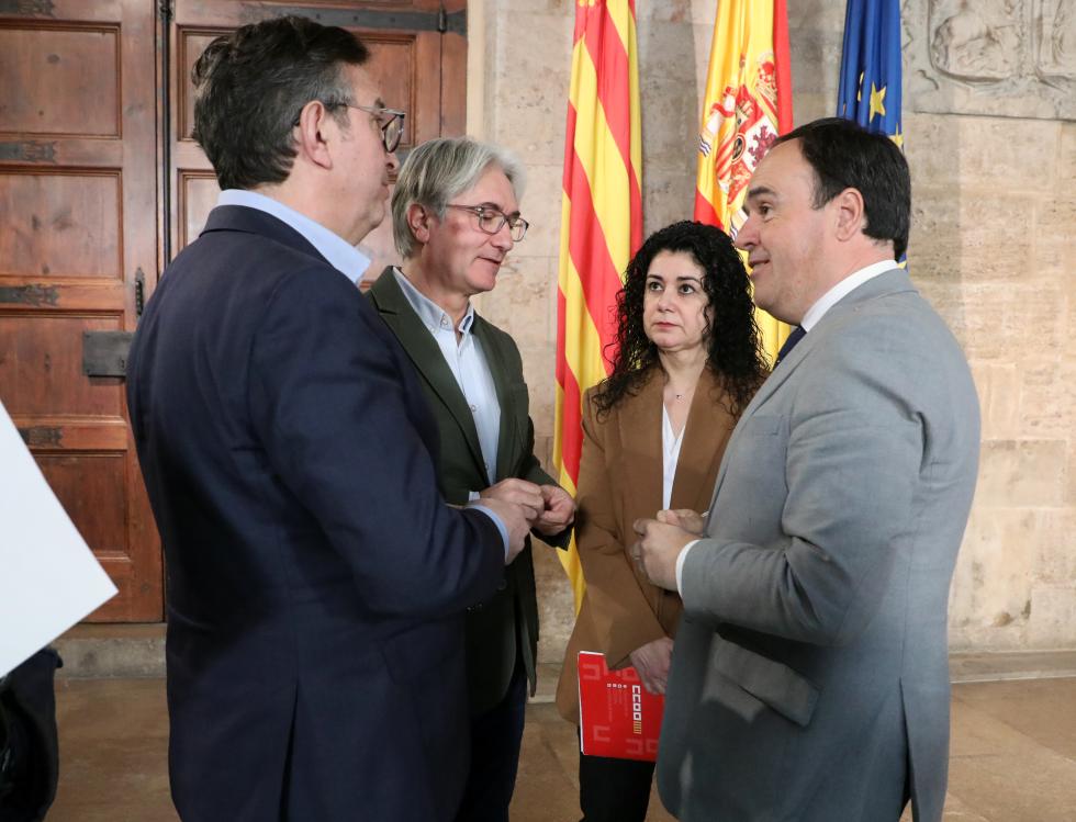 Sindicatos y la CEV reclaman al Consell un escudo social, ayudas al transporte y refuerzo energético