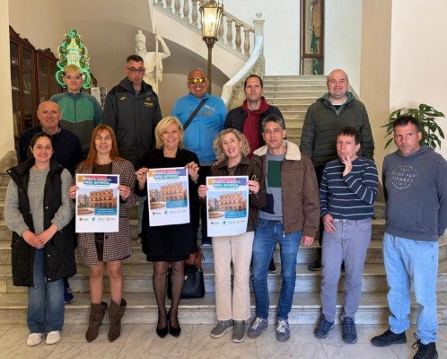'Menos juicios, más apoyos': Castelló presenta el cartel del Día del Autismo para este jueves en la plaza Mayor