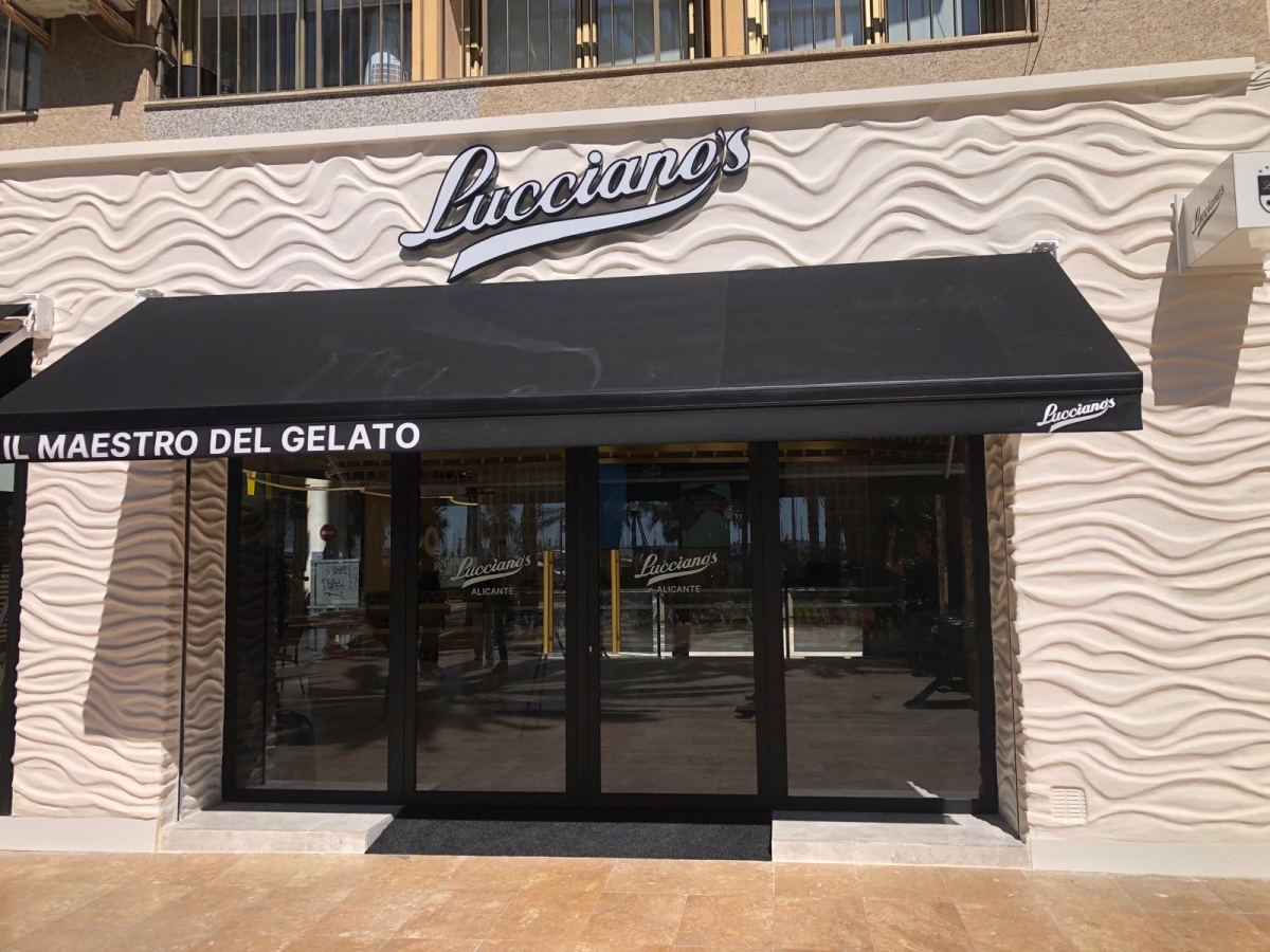 Los helados de Lucciano's llegan a La Explanada de Alicante con un local 'premium'