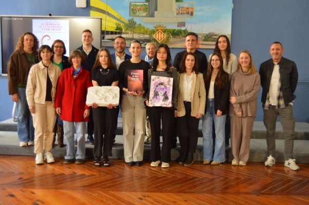Vila-real lliura els premis del certamen de la Fundació Joan Simó amb la participació de més de 400 alumnes