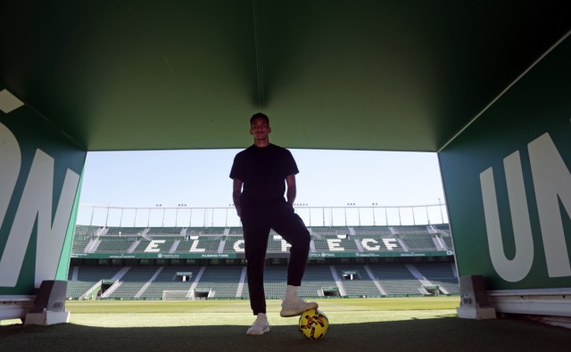 El acuerdo entre el Elche CF y el AFC Bournemouth por Álvaro Rodríguez no está cerrado