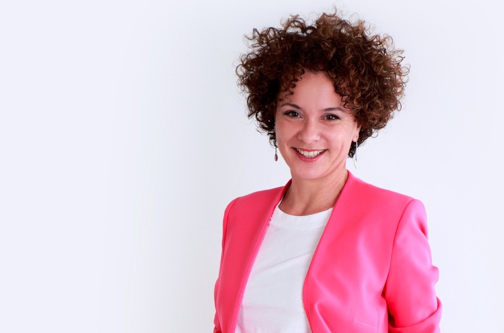 Fallece la periodista alicantina Carolina Sellés a los 51 años