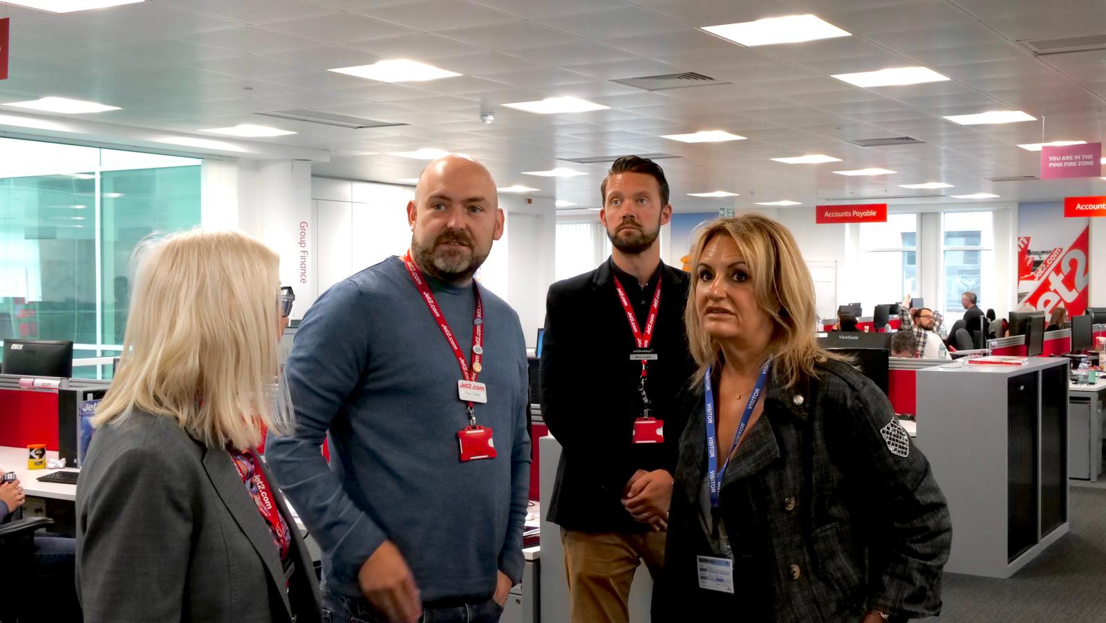 Montes afirma que Jet2holidays quiere volar al aeropuerto de Castellón y al de Valencia