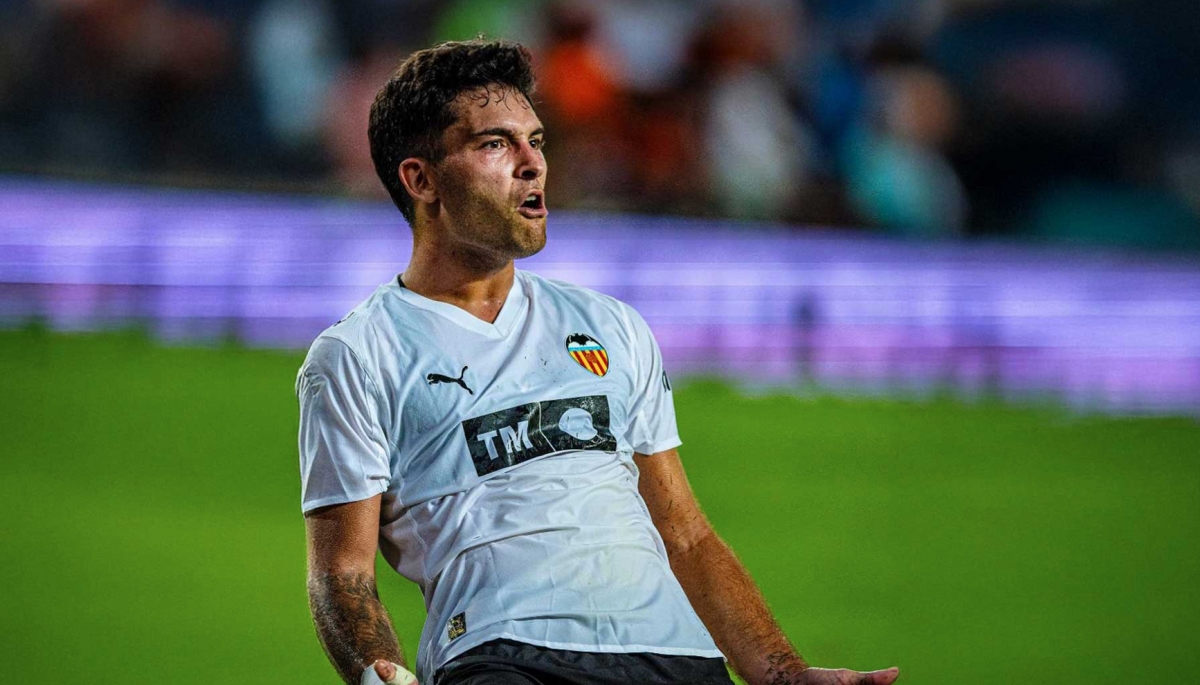 Hugo Duro se rehace en la pelea con Sadiq 