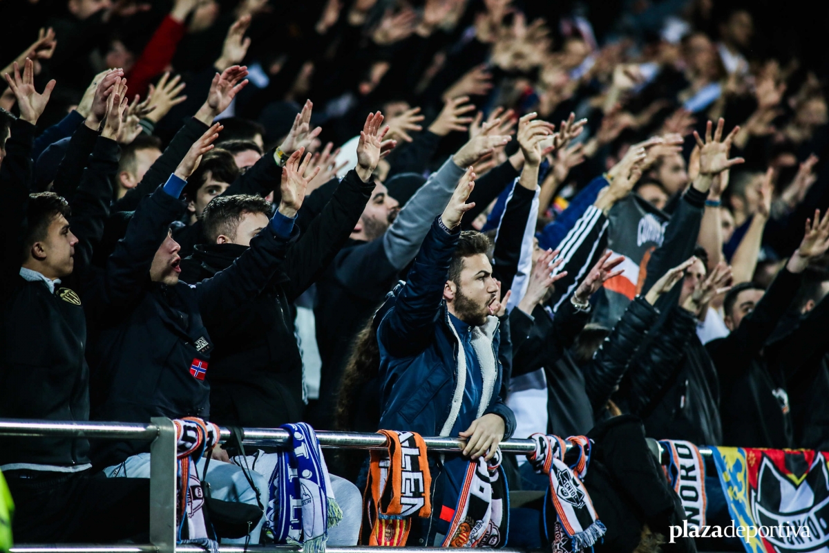 La afición del Valencia agota casi 700 entradas para Elche en minutos