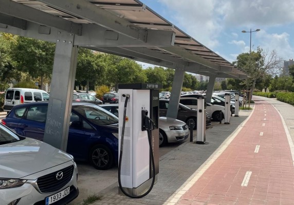 València dispondrá de 126 puntos de recarga para vehículos eléctricos en 2024
