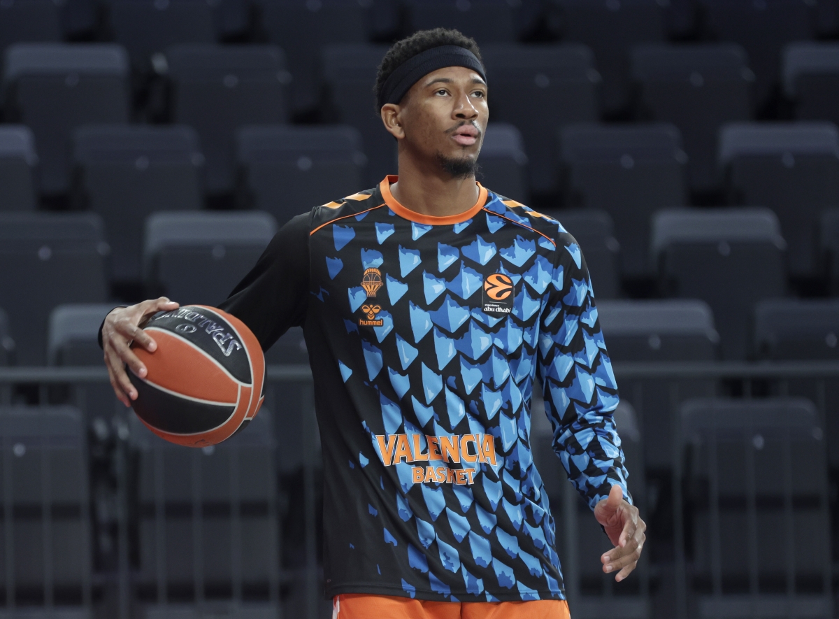 Valencia Basket mantiene la duda de Montero y Taylor para visitar al Virtus