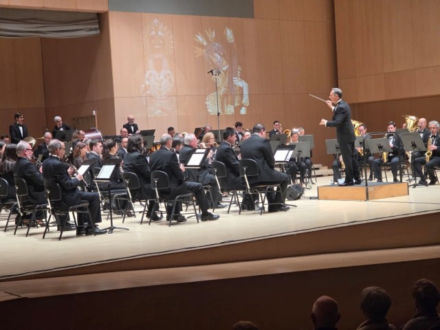 La Banda Municipal de Castelló homenajea la esencia de la Semana Santa andaluza en el Auditorio