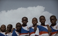 El fútbol es cultura: La Mutant explora el impacto social, comunitario y artístico del deporte rey 